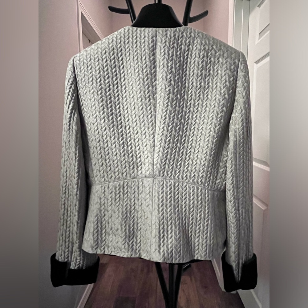 ARMANI COLLEZIONI beautiful BLAZER Jacket Made in ITALY with Velvet Details - Picture 7 of 16